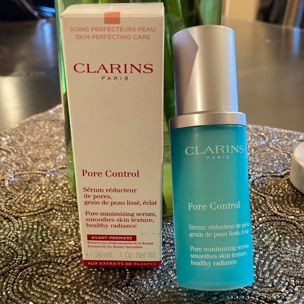 CLARINS Pore Control serum